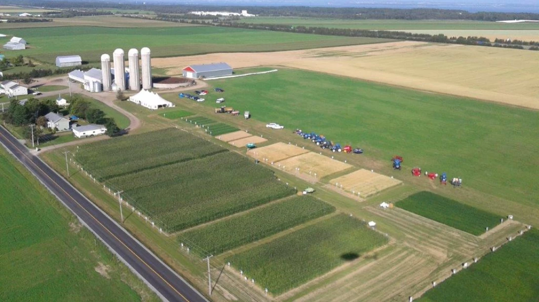 Image de haut de la Ferme Jean-Guy Proulx lors de la Journée Parcelles.