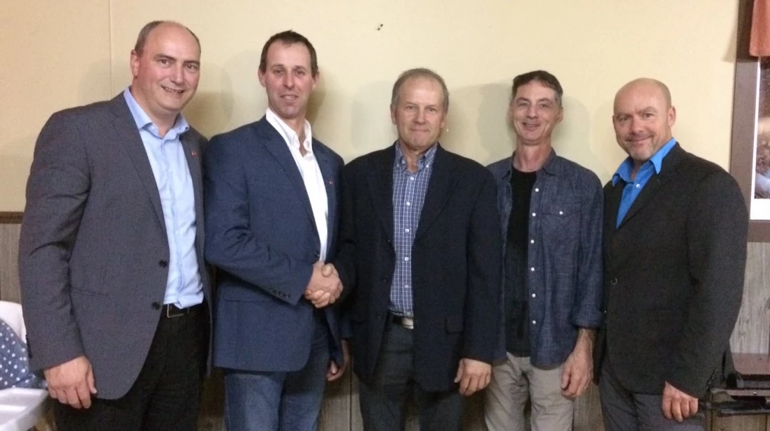 Gervais Laroche, André Normand, Jocelyn Dion, Jean-Réal et Denis Labrie.