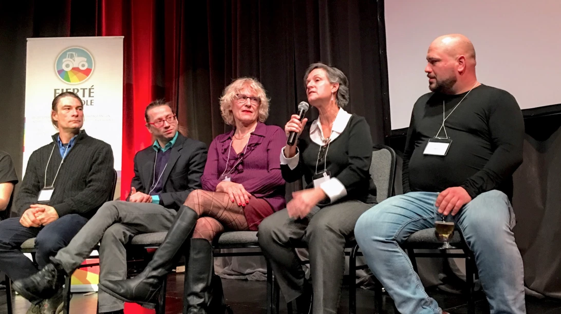 Personnes présentes lors du lancement du documentaire de l’organisme Fierté agricole.