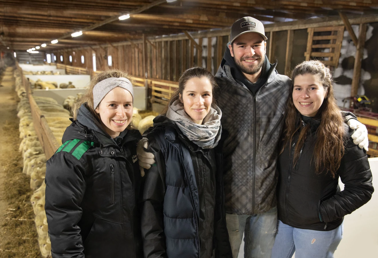 Les quatre relèves : Marie-Pier, Virginie, Philip-Olivier et Anne-Élisabeth