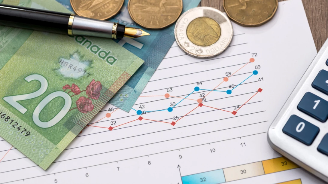 Graphique de taux d'intérêt accompagné de dollars canadiens.