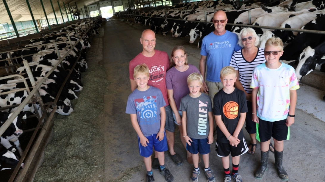 Antje, Bart, Geert, Danielle, Gerritt, Levi, Chase et Quade