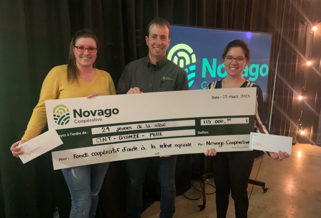Remise de chèque Novago