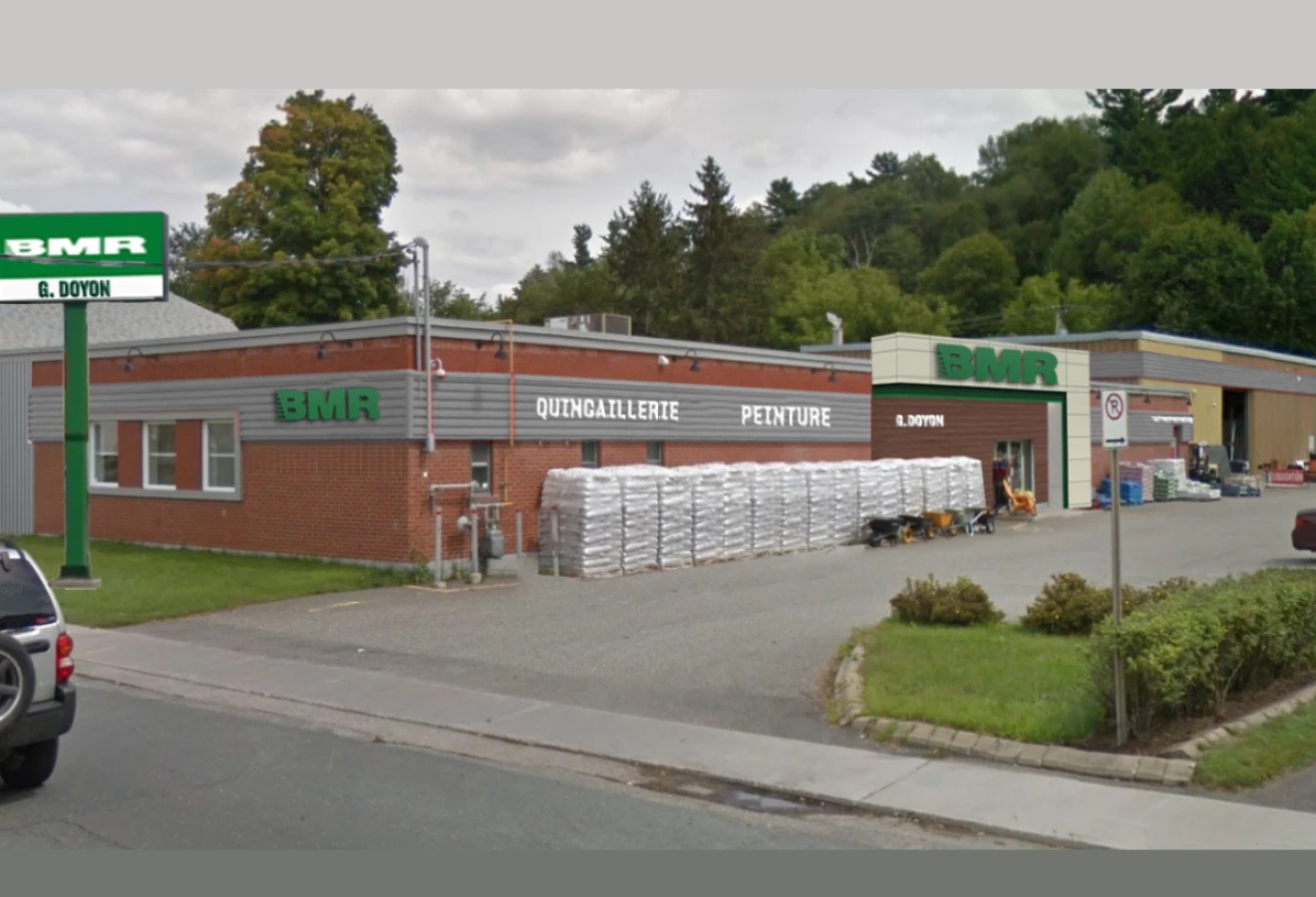 ’acquisition d’un deuxième magasin dans la région de Sherbrooke