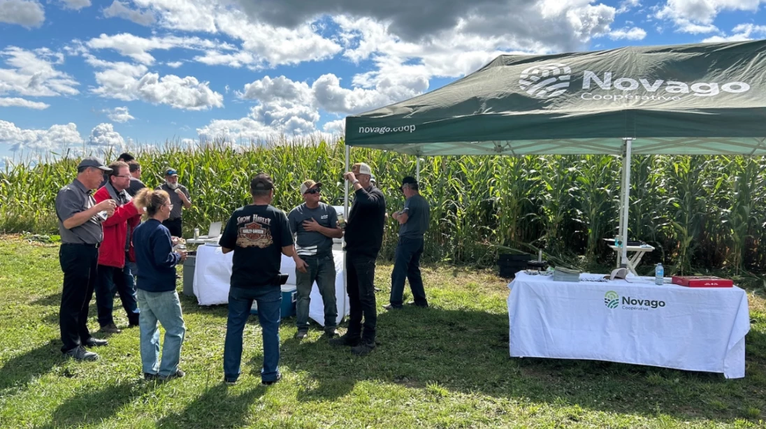 Membres de Novago participant à la Journée parcelles