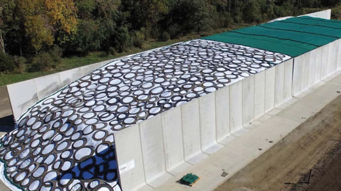 Les murs de silo-fosse préfabriqués de Patio Drummond