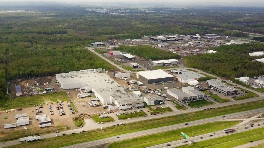 Vue aérienne de l'usine intégrée de Trois-Rivières