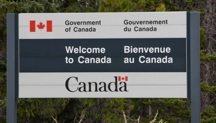 Frontières canadiennes