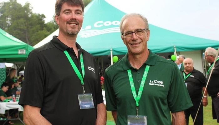 coop-unifrontieres-sylvainbrault-et-brunodubuc-photo-infosuroit-jeannine haineault 002