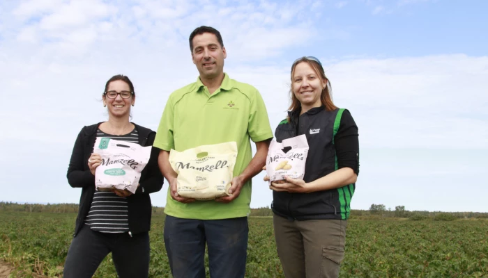 Audrey Boulianne, Luc Garon et Karine Aubertin.