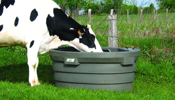 des abreuvoirs pour etancher la soif de vos betes