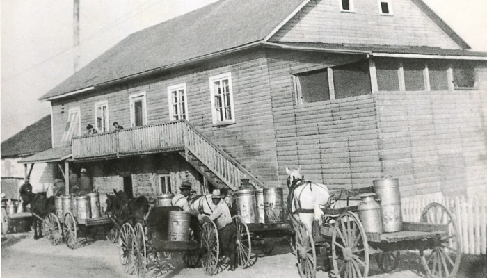 La fromagerie Perron de Saint-Prime en 1910