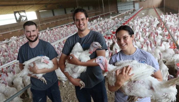 Charles-Antoine Mainville, Laurent Mercier Jr III et Karianne Mercier