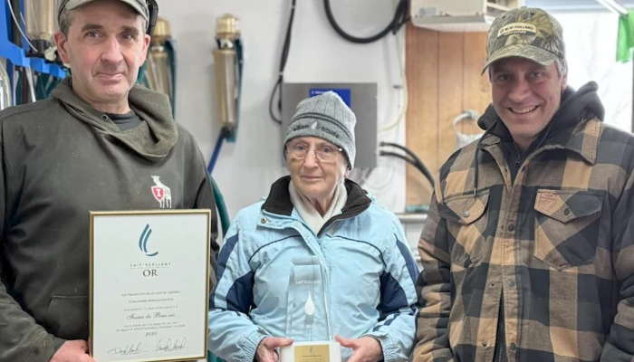 Serge Dumont, Thérèse Fournier et Claude Morin, de la Ferme du Bras