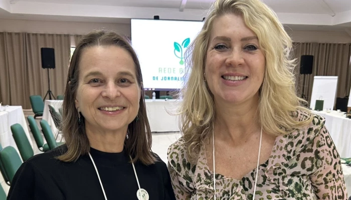 Vera Ondei et une traductrice