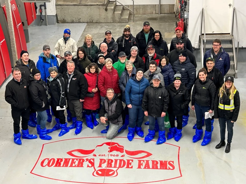 Groupe de producteurs à la ferme Corner's Pride Farms.
