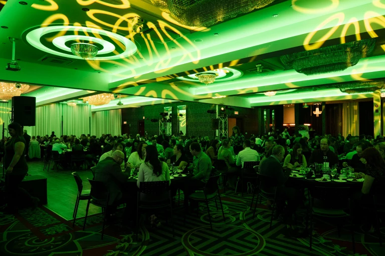 Salle du gala Performance laitière 2025 d'Avantis Coopérative.