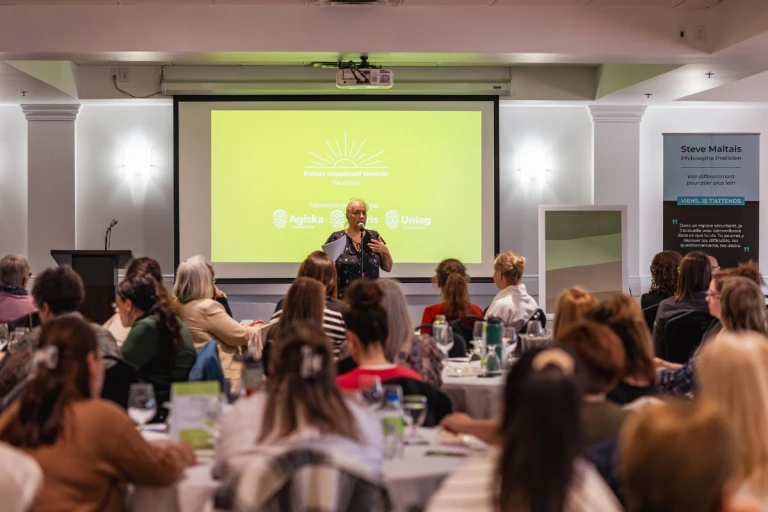 Jeannine Chartrand qui ouvre le Forum coopératif féminin 2026