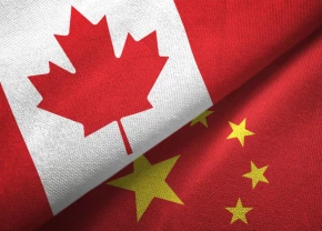 Drapeau canadien et chinois