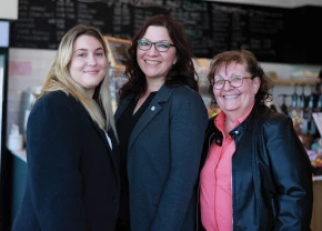 Virginie Cloutier, Johanne Cameron et Sylvie Fontaine